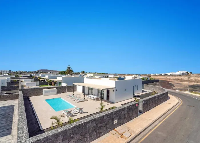 Iraya By 플라야블랑카